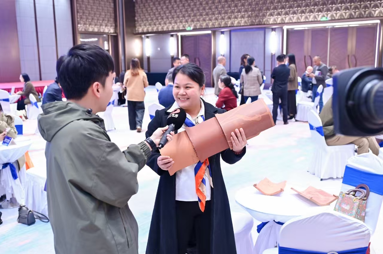 PA尊龙凯时摘要2025第9期